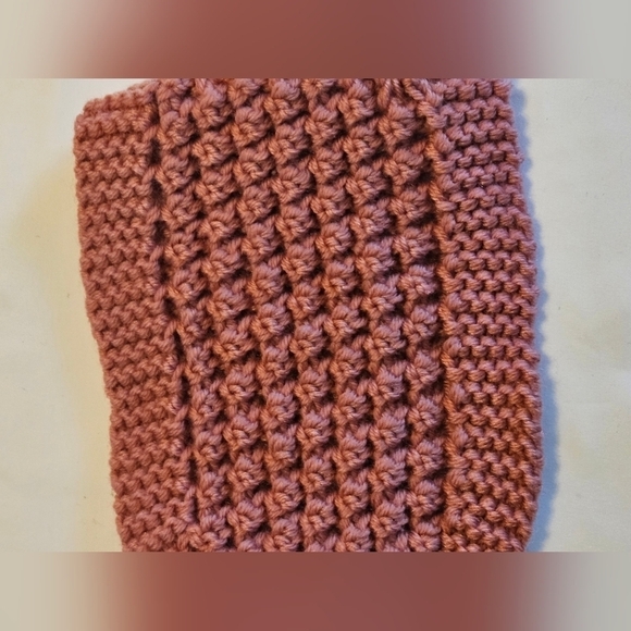 Handmade Crochet Headband Pink Winter Spa Make-up Band - Picture 12 of 17